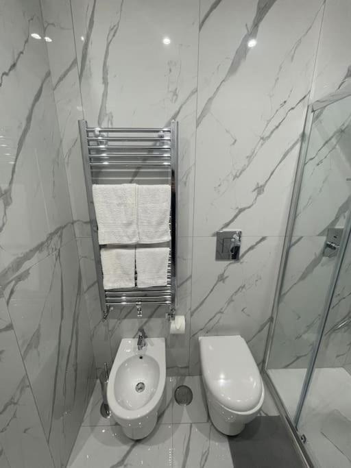 Chiaia Arcoleo House - Sofia Apartment Napoli Ngoại thất bức ảnh