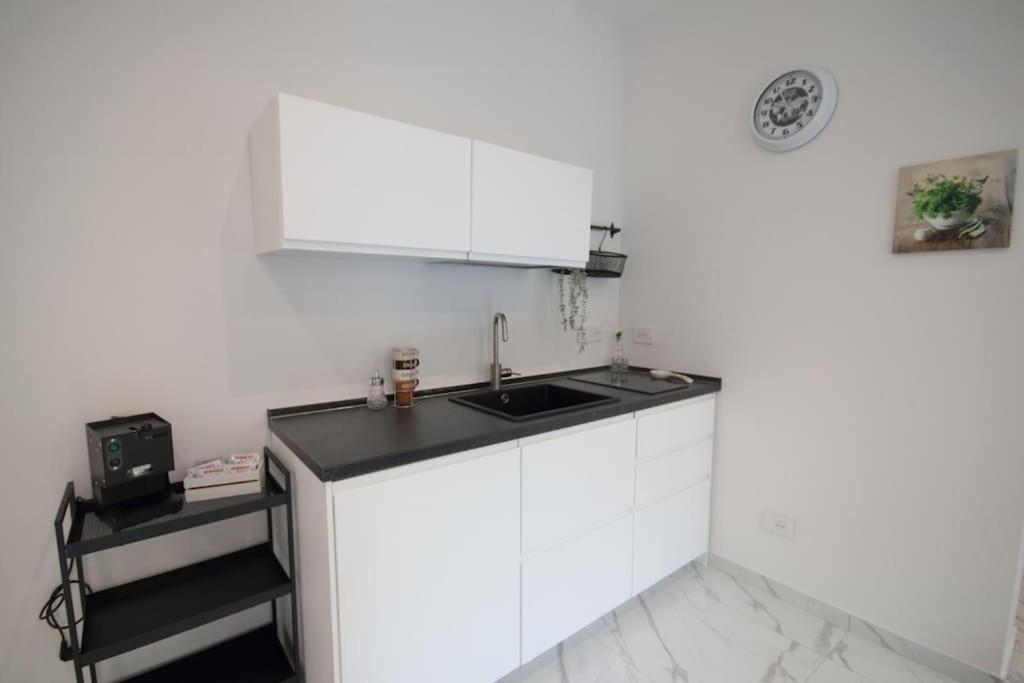 Chiaia Arcoleo House - Sofia Apartment Napoli Ngoại thất bức ảnh